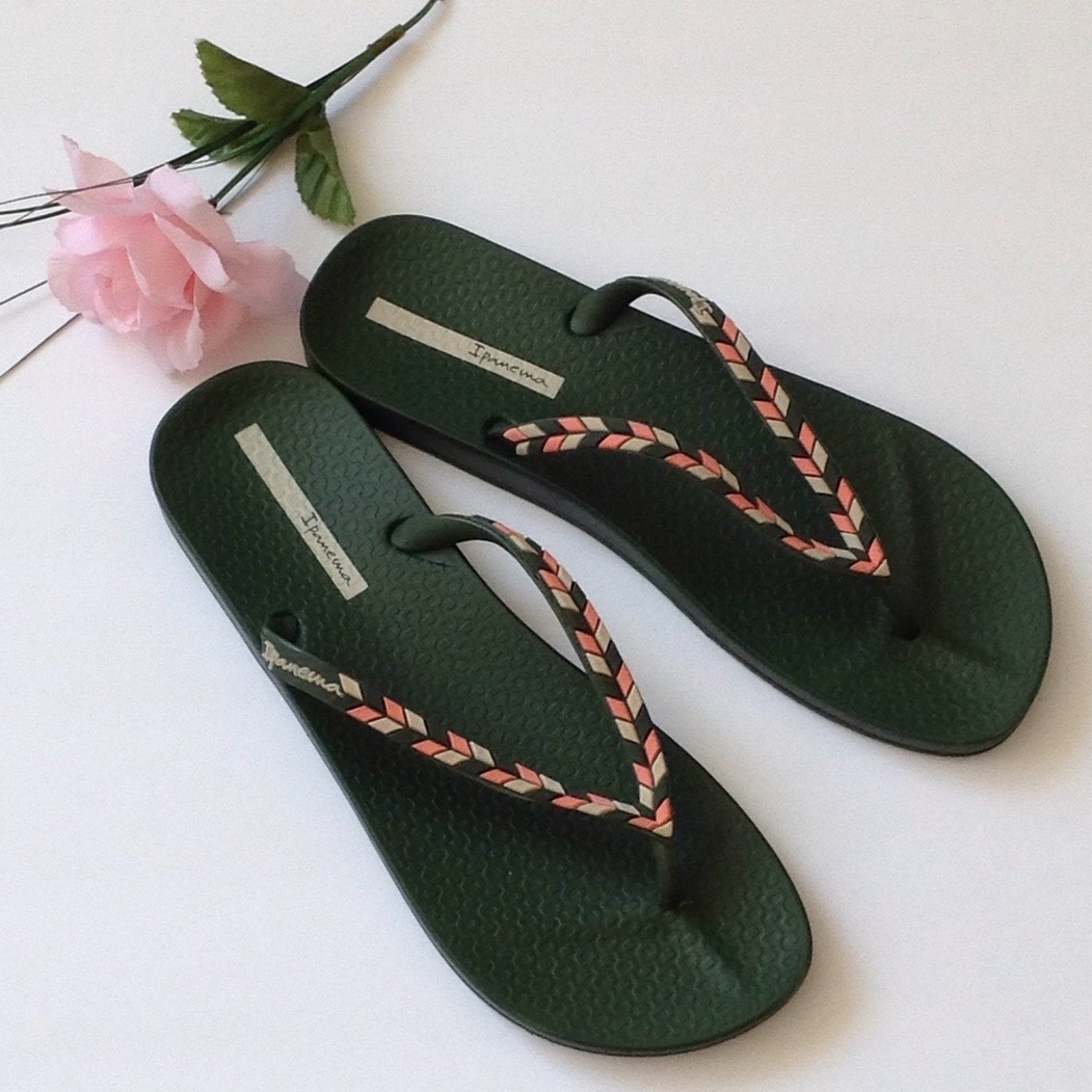 🍃🌹 Ipanema - 'Kale Green' Thong Style Sandals